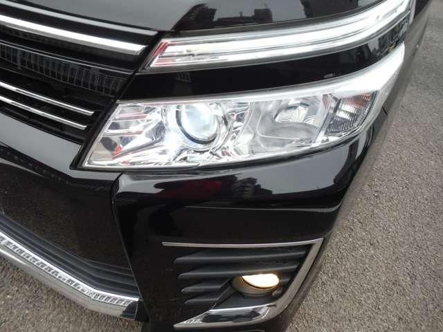 TOYOTA VOXY 2016 Image 31