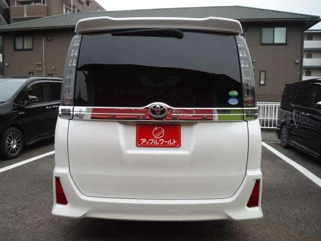 TOYOTA VOXY 2015 Image 31