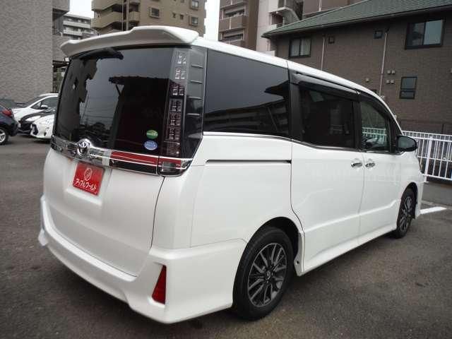TOYOTA VOXY 2015 Image 31