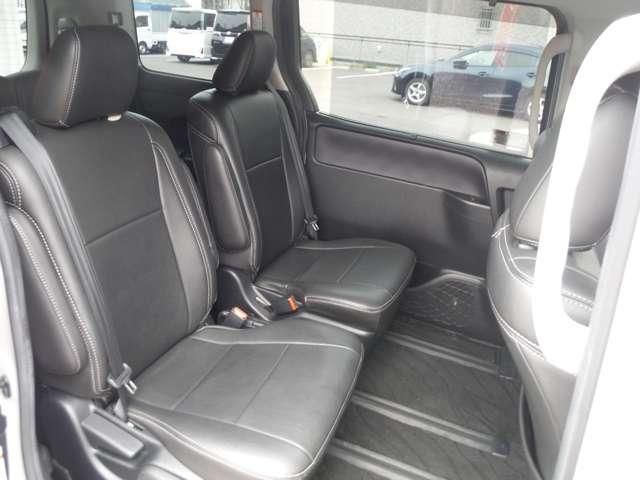 TOYOTA VOXY 2015 Image 31