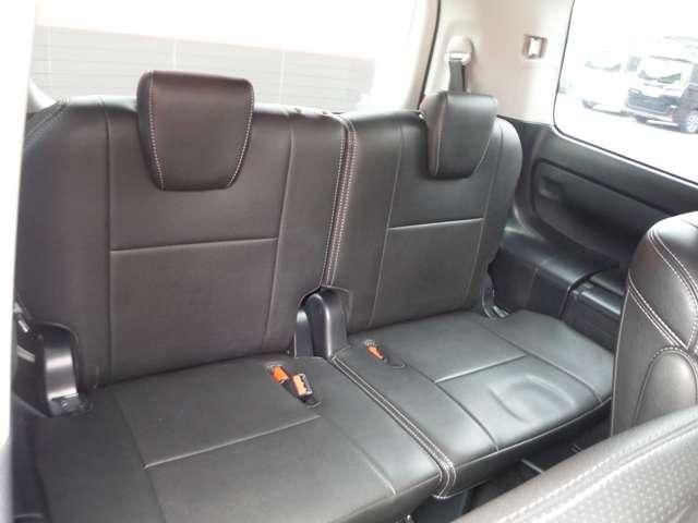 TOYOTA VOXY 2015 Image 31