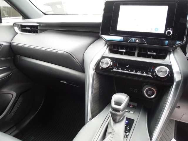 TOYOTA HARRIER 2WD 2023 Image 31