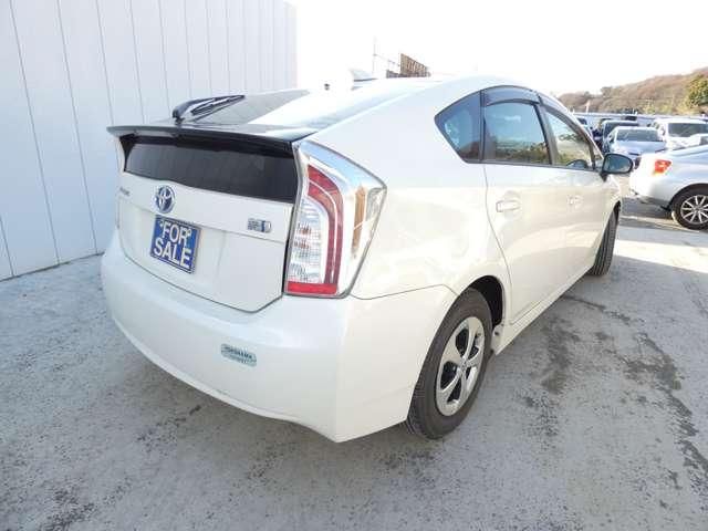TOYOTA PRIUS 2013 Image 31