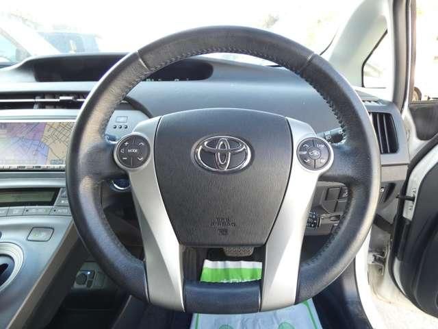 TOYOTA PRIUS 2013 Image 31
