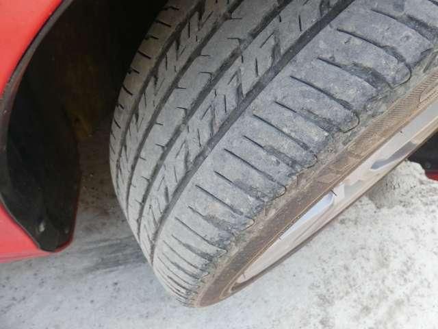 VOLVO V40 2013 Image 31