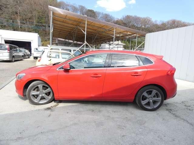 VOLVO V40 2013 Image 31