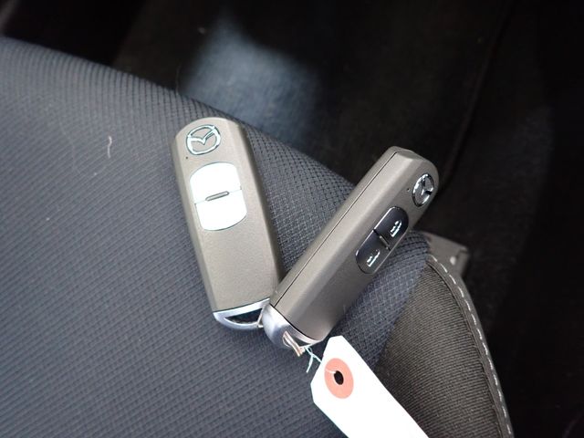 MAZDA DEMIO 2016 Image 31