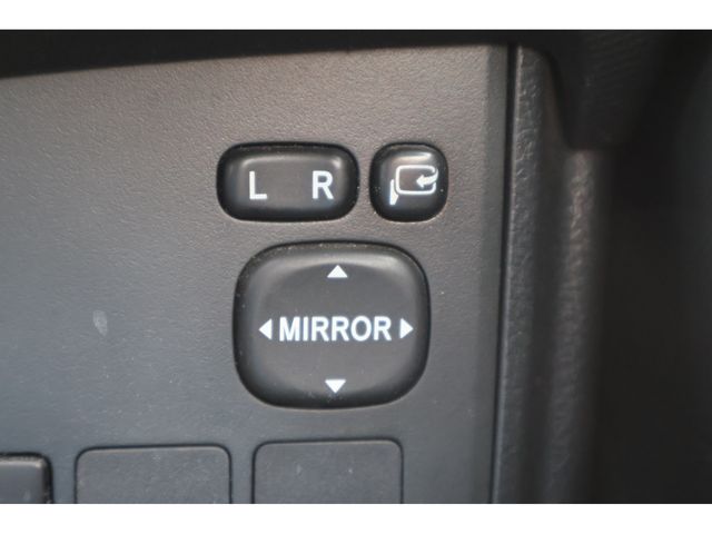 TOYOTA WISH 4WD 2010 Image 31