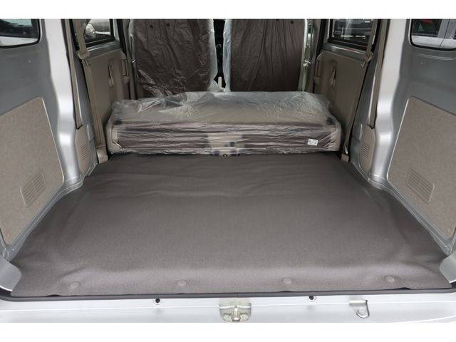 SUZUKI EVERY VAN 4WD 2025 Image 31