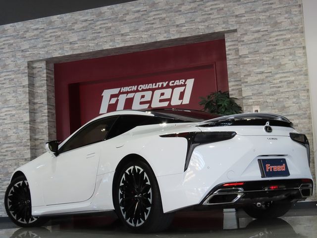 TOYOTA LEXUS LC500 2023 Image 31