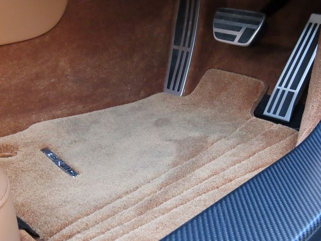 TOYOTA LEXUS LC500 2023 Image 31