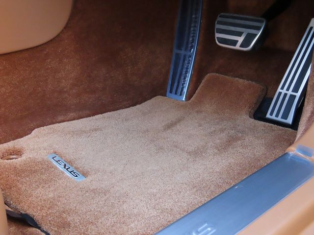 TOYOTA LEXUS LC500 CONVERTI 2023 Image 31