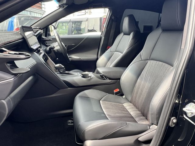 TOYOTA HARRIER 2WD 2025 Image 31