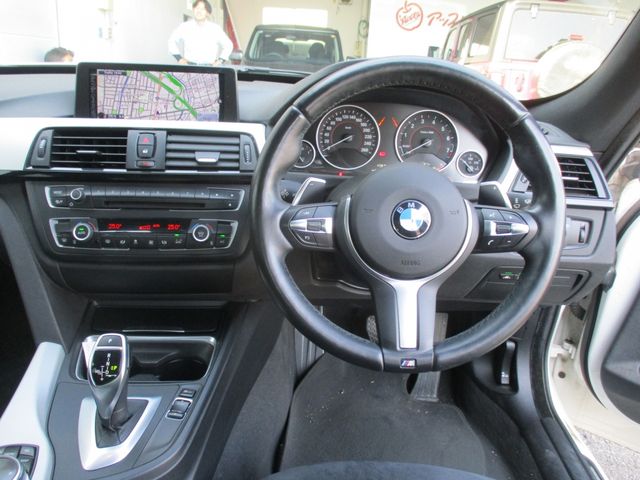 BMW 3SERIES GRAN TUR 2015 Image 31