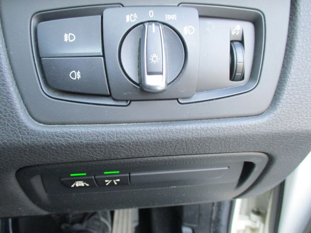 BMW 3SERIES GRAN TUR 2015 Image 31