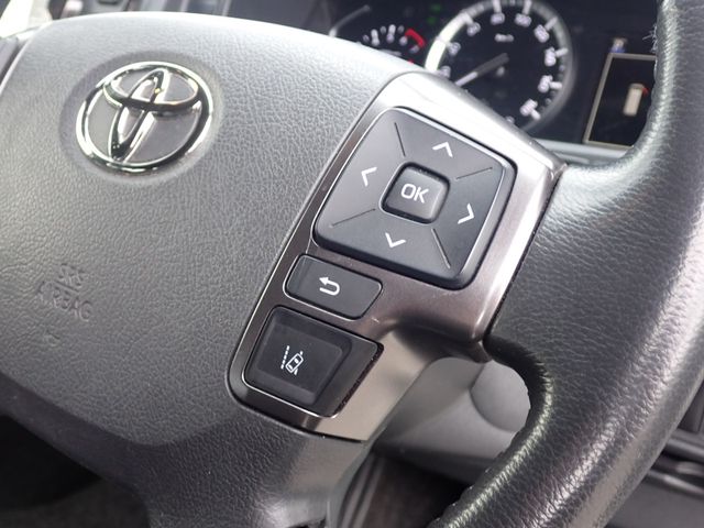 TOYOTA HIACE VAN 2WD 2022 Image 31