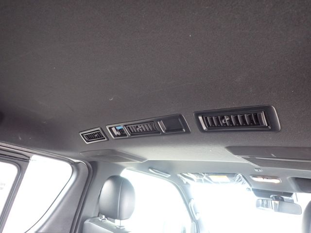 TOYOTA HIACE VAN 2WD 2022 Image 31