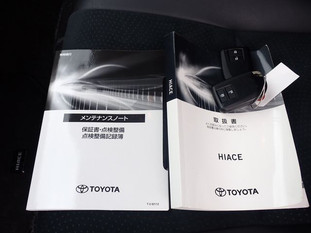 TOYOTA HIACE VAN 2WD 2022 Image 31