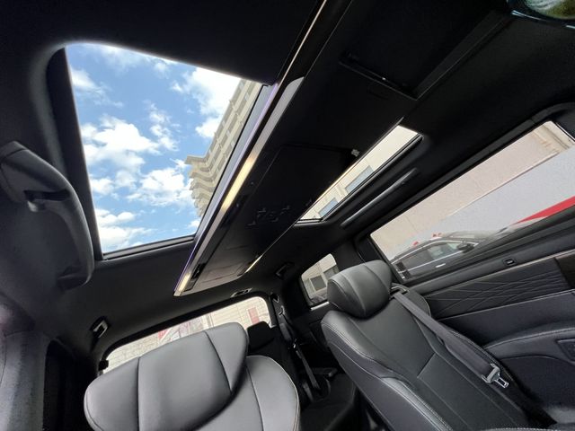 TOYOTA ALPHARD HYBRID 2025 Image 31