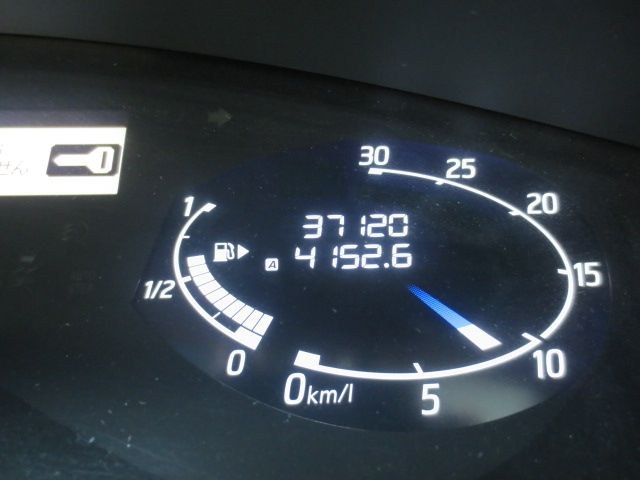 NISSAN SERENA  S-HYBRID 2014 Image 31