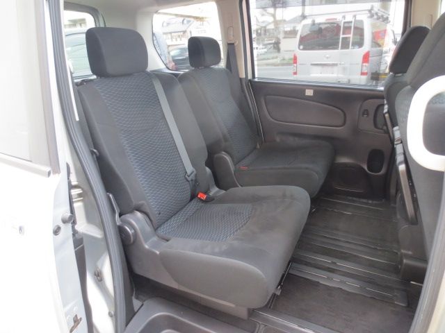 NISSAN SERENA  S-HYBRID 2014 Image 31