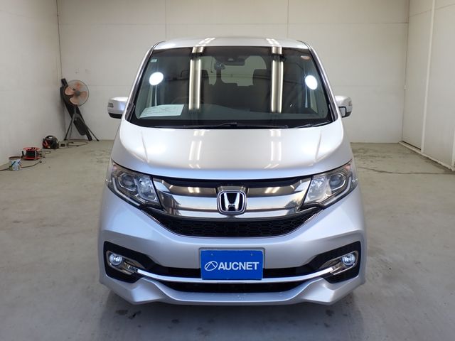 HONDA STEPWAGON SPADA 2015 Image 31