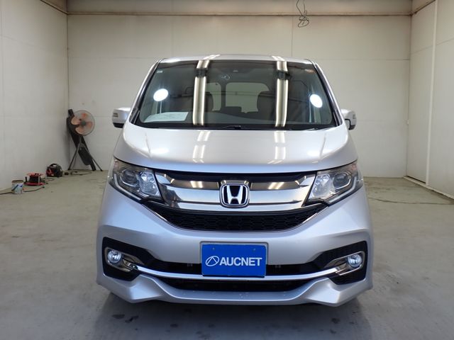 HONDA STEPWAGON SPADA 2015 Image 31
