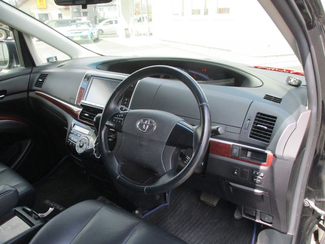 TOYOTA ESTIMA 2013 Image 31