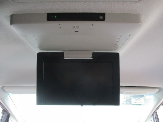 TOYOTA ESTIMA 2013 Image 31