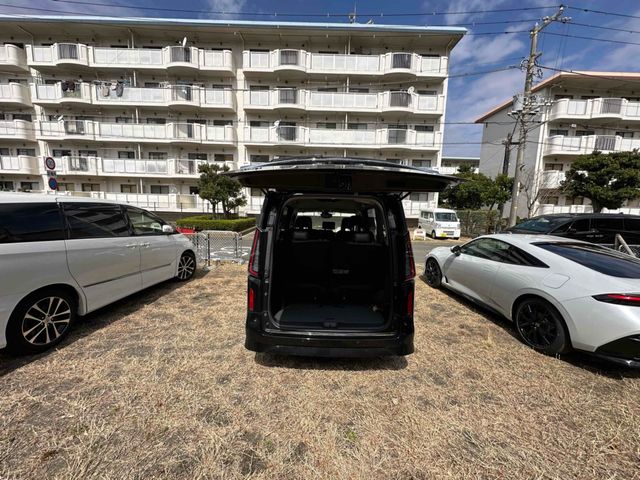 NISSAN SERENA  WG 2024 Image 31