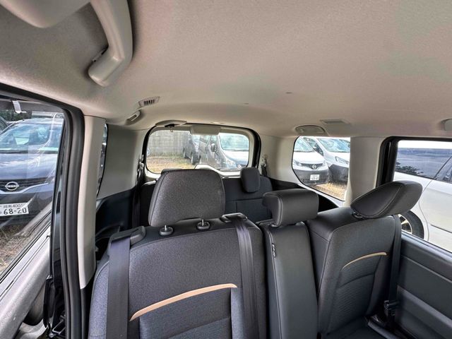 NISSAN SERENA  WG 2024 Image 31