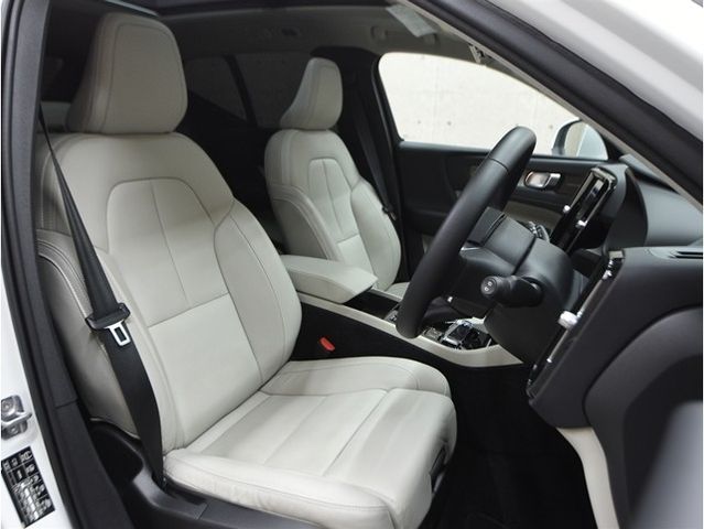 VOLVO XC40 2020 Image 31