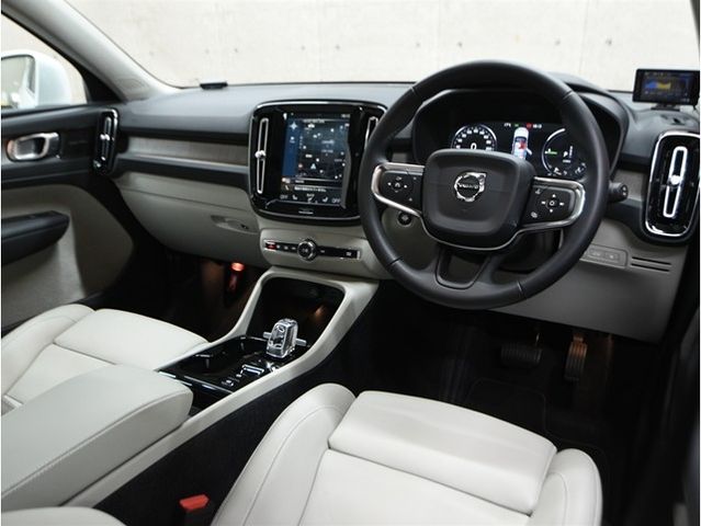 VOLVO XC40 2020 Image 31