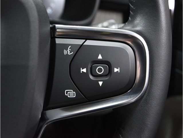 VOLVO XC40 2020 Image 31