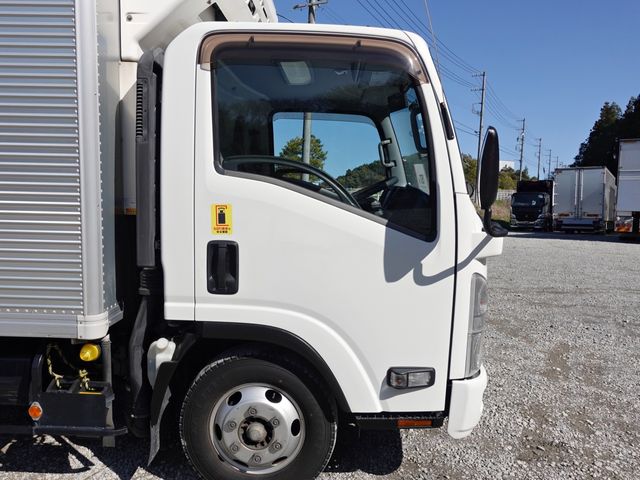 ISUZU ELF 2016 Image 31