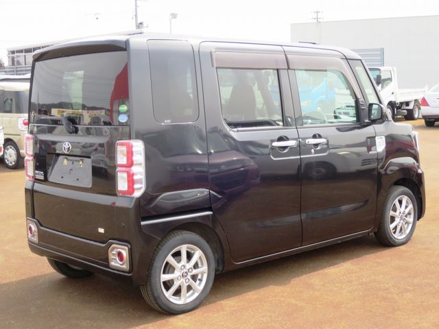 TOYOTA PIXIS MEGA 4WD 2019 Image 31