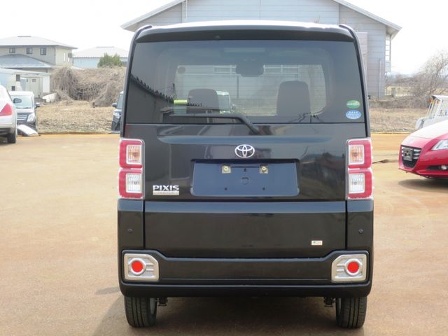 TOYOTA PIXIS MEGA 4WD 2019 Image 31