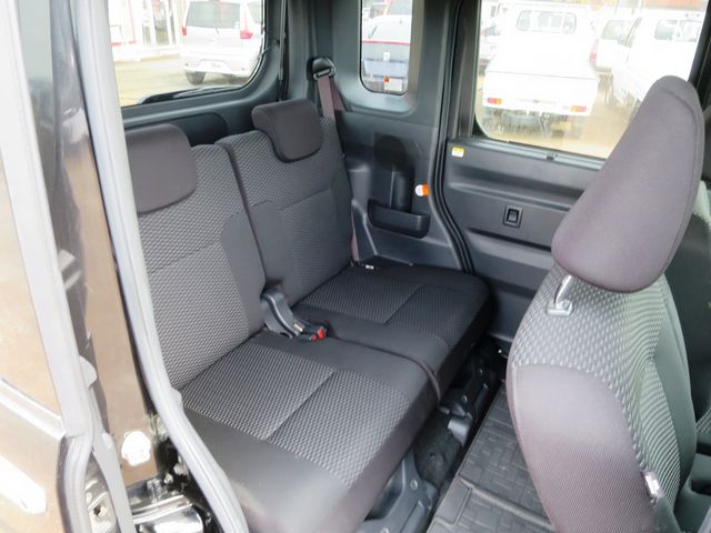 TOYOTA PIXIS MEGA 4WD 2019 Image 31