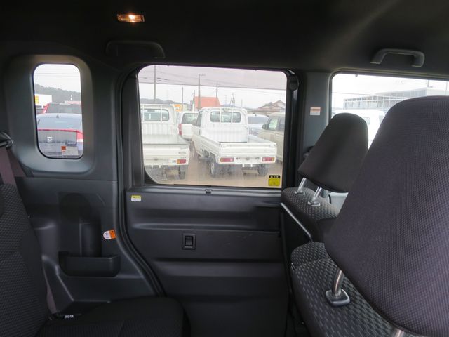 TOYOTA PIXIS MEGA 4WD 2019 Image 31