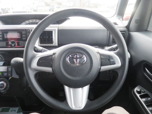 TOYOTA PIXIS MEGA 4WD 2019 Image 31