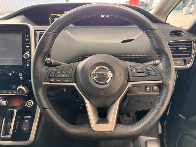 NISSAN SERENA  S-HYBRID 2017 Image 31