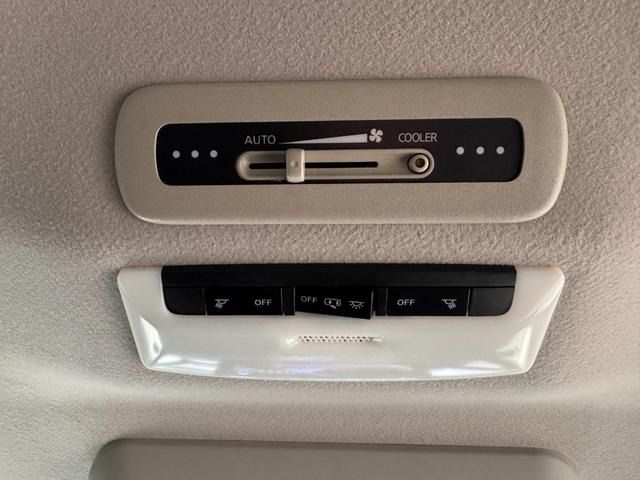 NISSAN SERENA  S-HYBRID 2017 Image 31