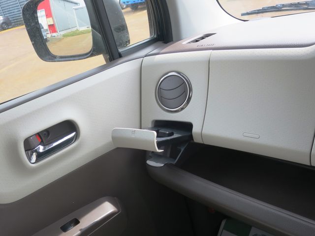 SUZUKI MR WAGON WIT 4WD 2013 Image 31