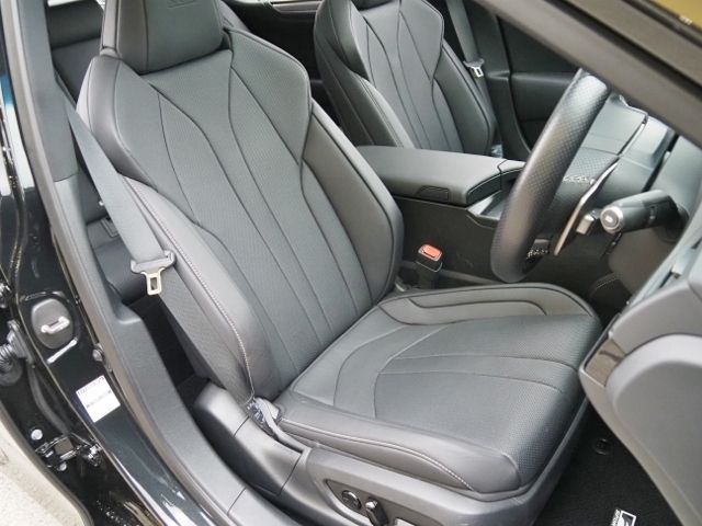 TOYOTA LEXUS ES300H 2023 Image 31