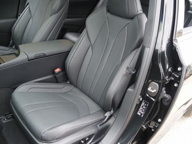 TOYOTA LEXUS ES300H 2023 Image 31