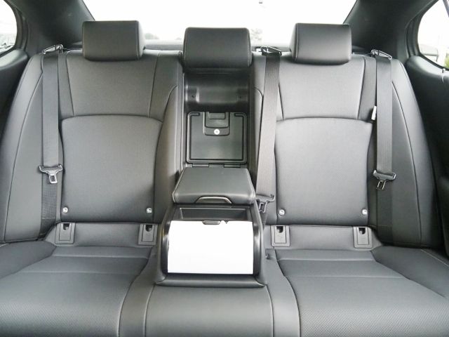 TOYOTA LEXUS ES300H 2023 Image 31