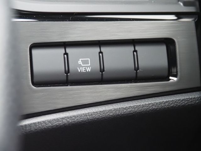 TOYOTA LEXUS ES300H 2023 Image 31