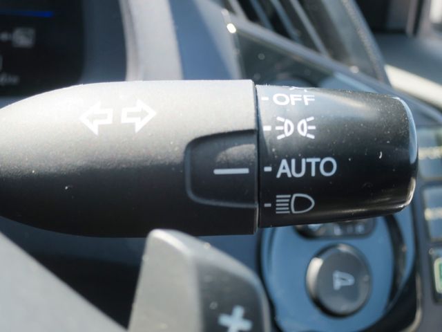 HONDA CR-Z 2010 Image 31