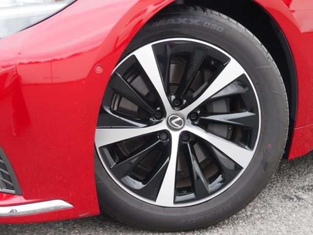 TOYOTA LEXUS LS500 2023 Image 31