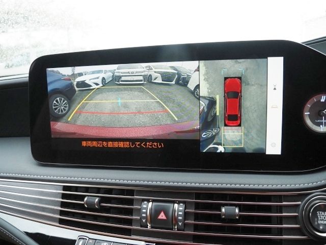 TOYOTA LEXUS LS500 2023 Image 31